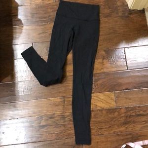 Lululemon thermal leggings size 4 black